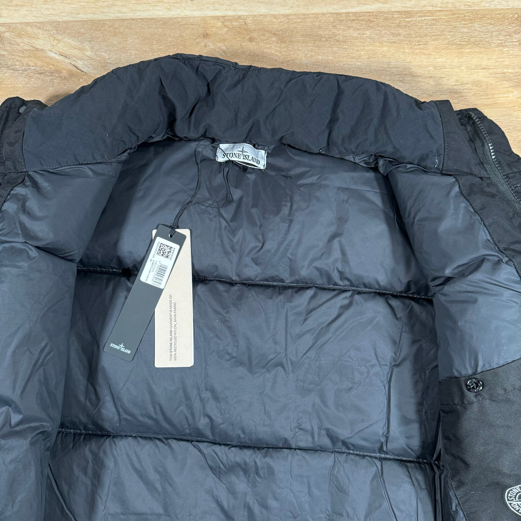 Stone Island Crinkle Reps-NY Down Jacket in Black