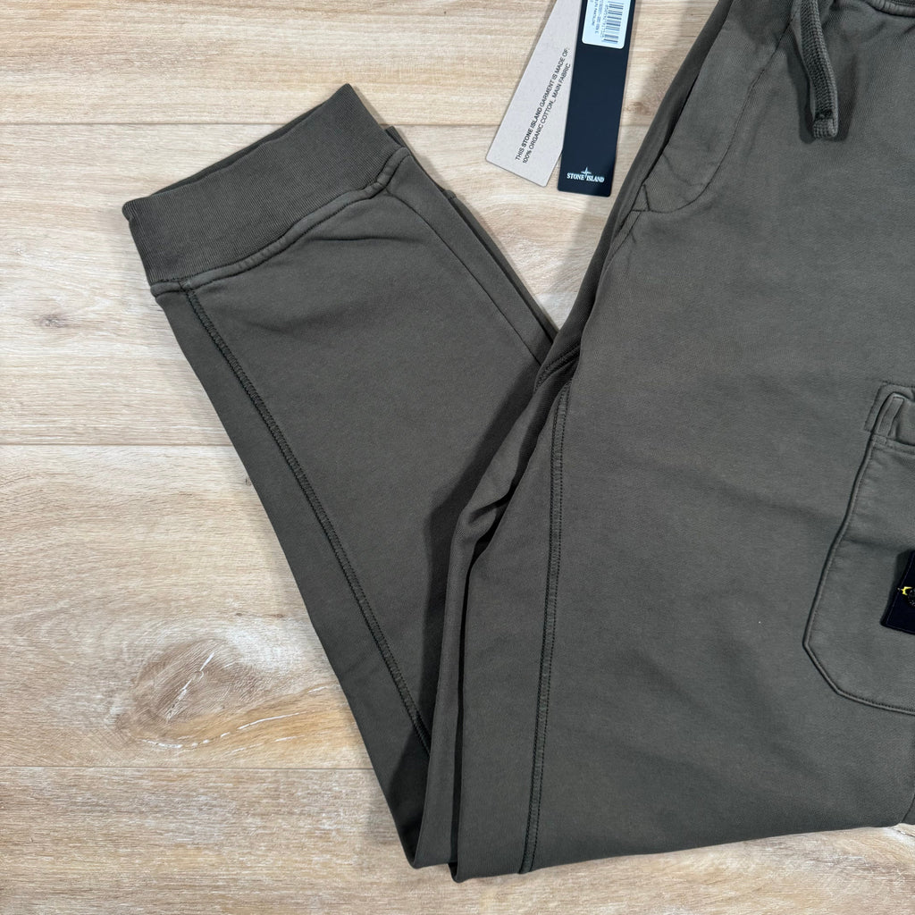 Stone Island Slim Fit Sweatpants in Military Green