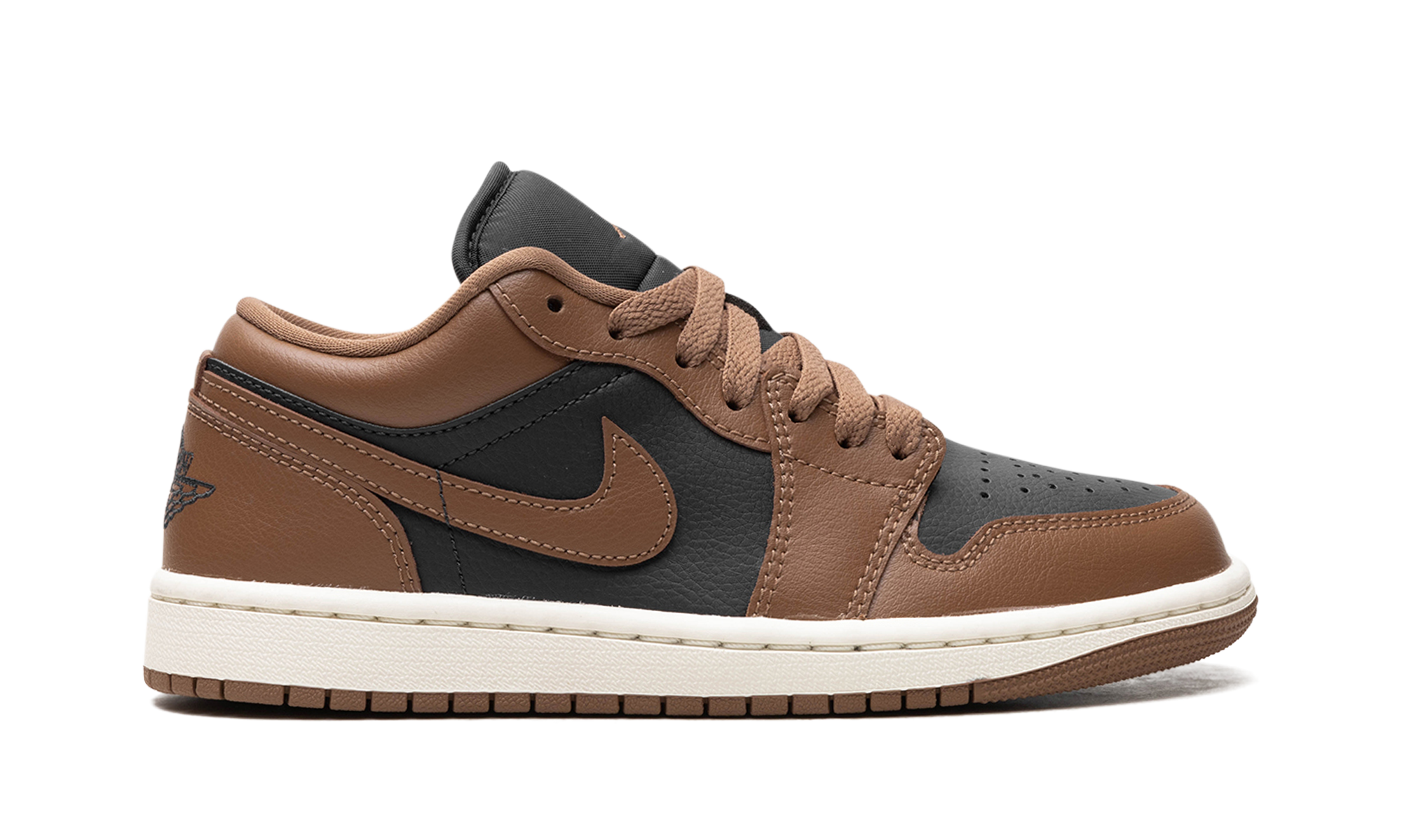 Air Jordan 1 "brown" DC0774-021