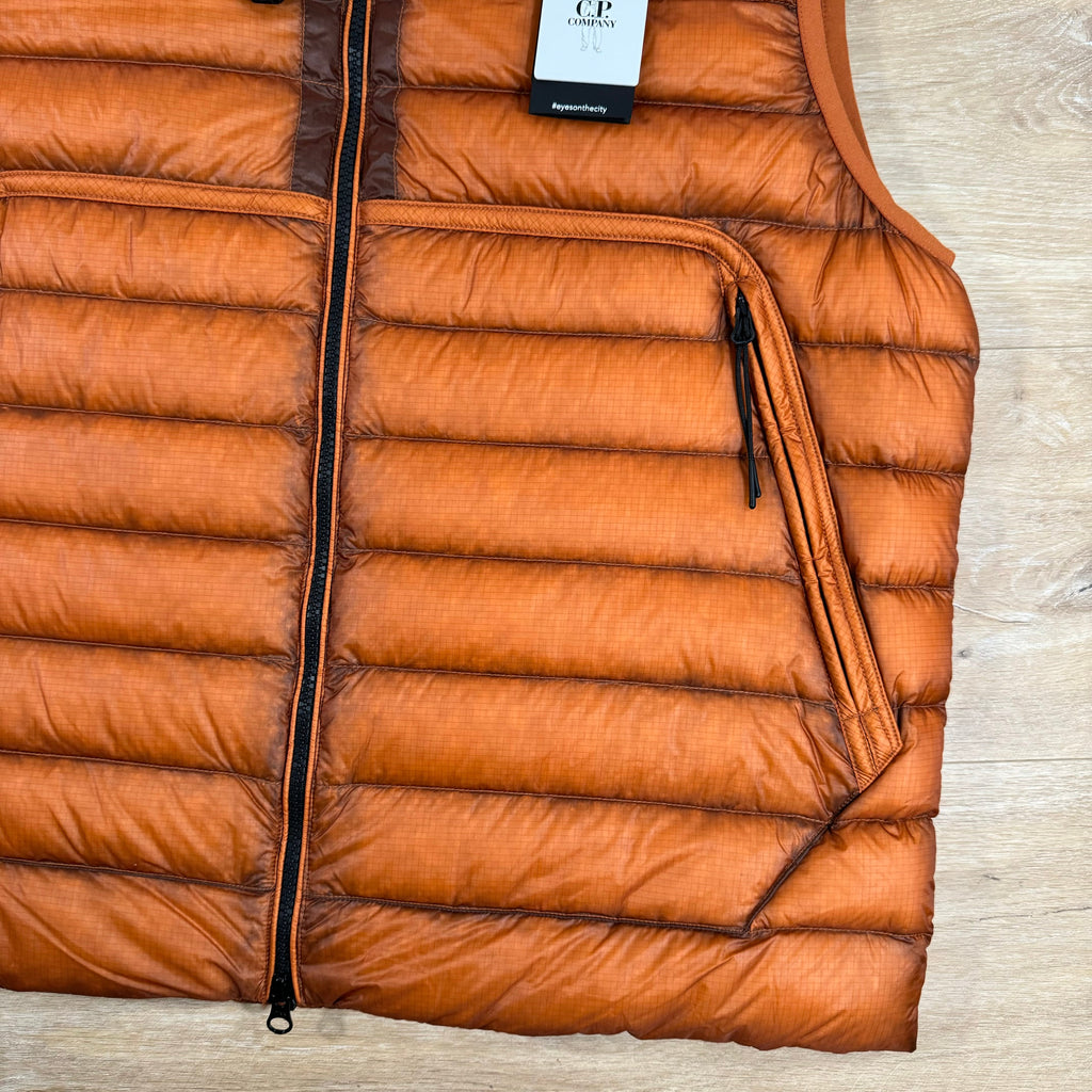 CP Company DD Shell Goggle Down Vest in Bombay Brown