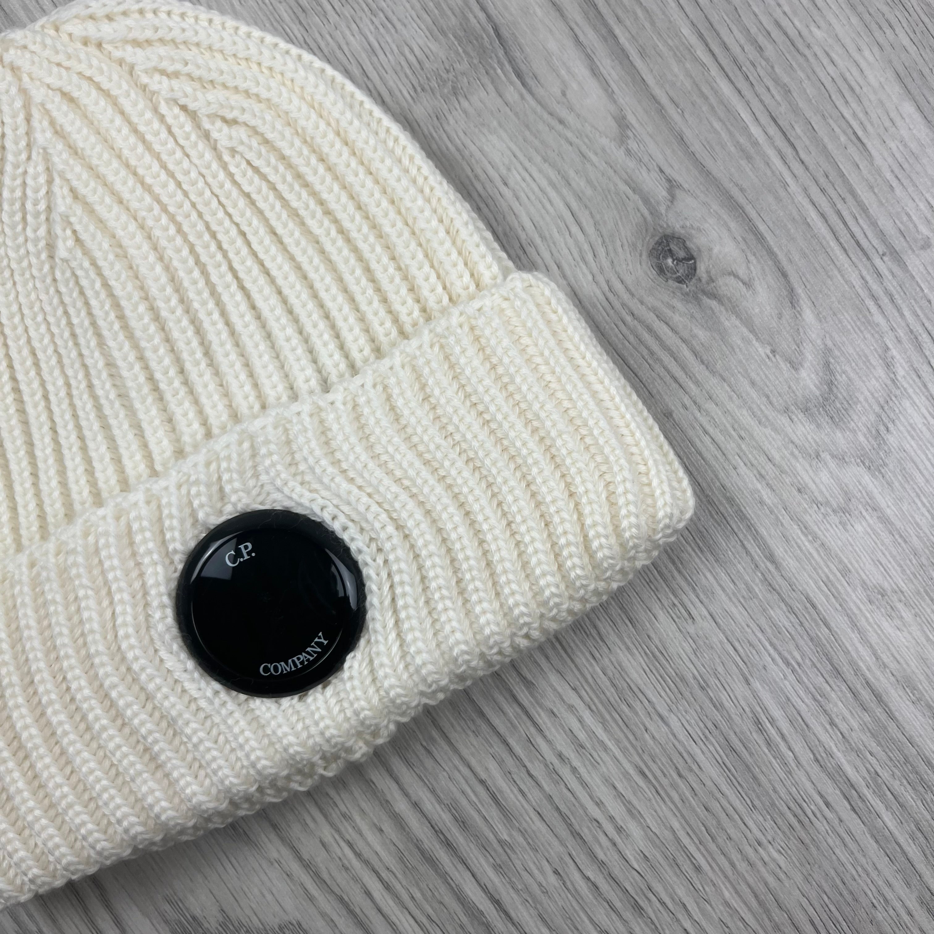 CP Company Lens Beanie - White