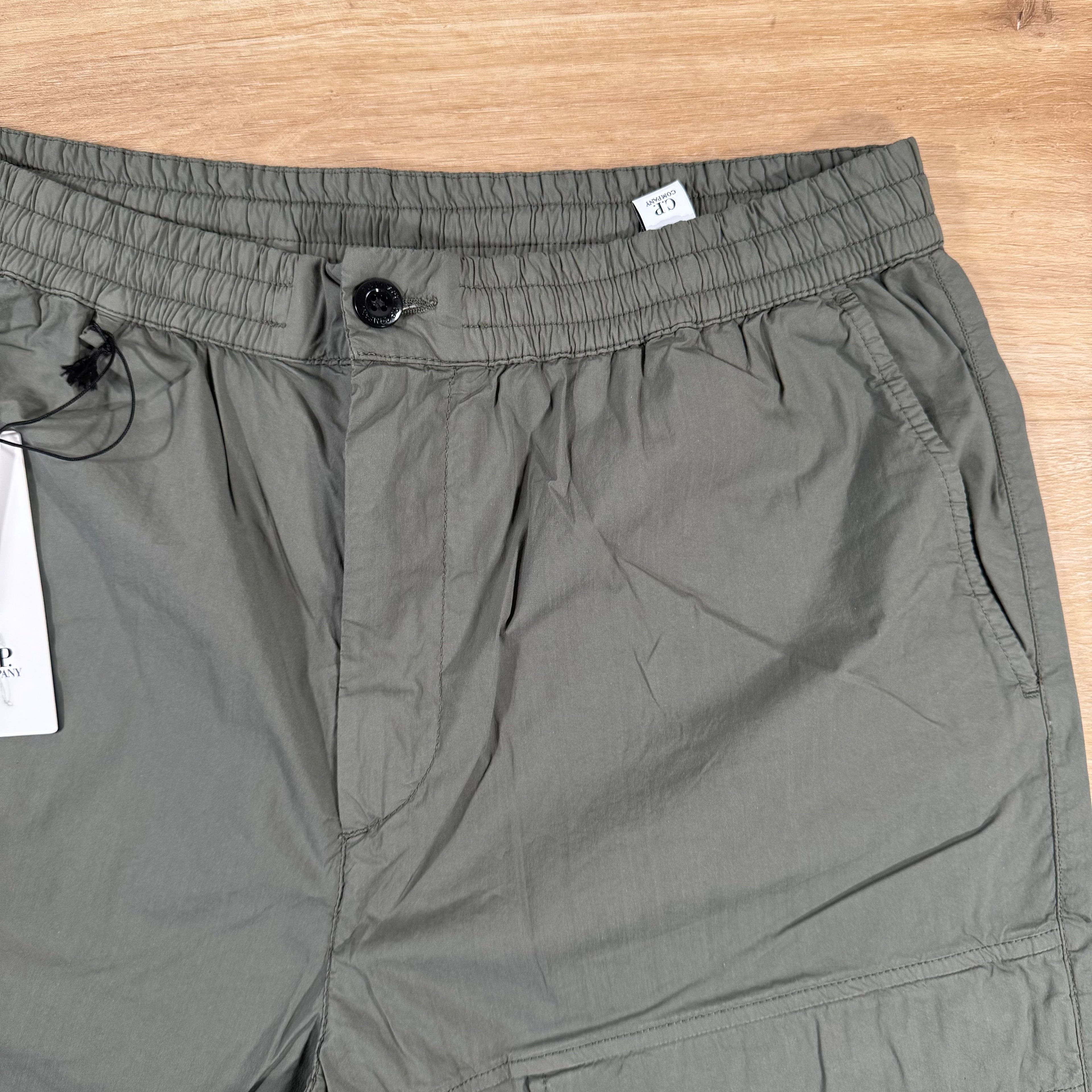 CP Company 50 Fili Stretch Cargo Shorts in Thyme - Green