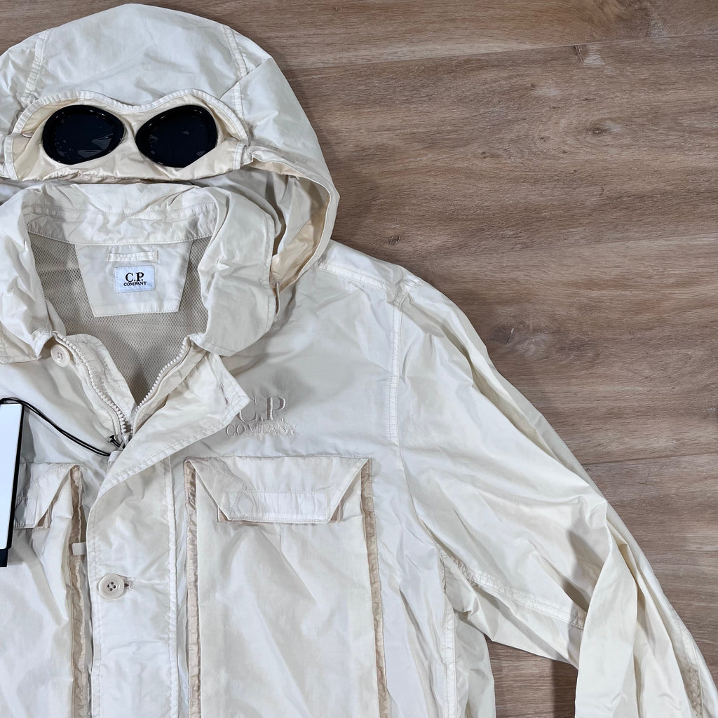 CP Company Flatt Nylon Goggle Overshirt in Pistachio Shell