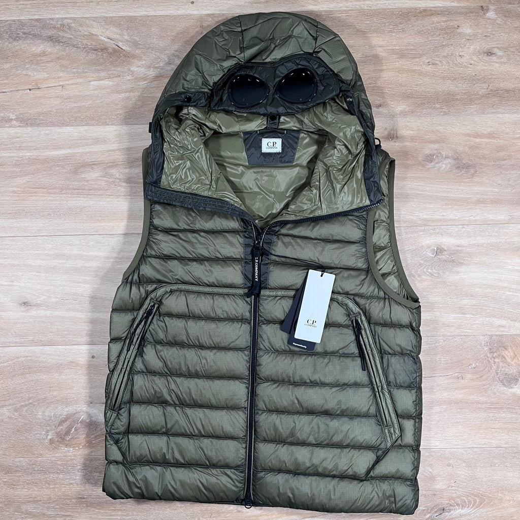CP Company DD Shell Goggle Down Gilet in Elmwood Green