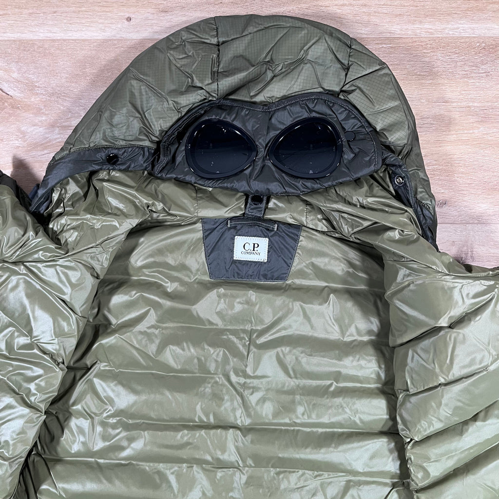 CP Company DD Shell Goggle Down Gilet in Elmwood Green