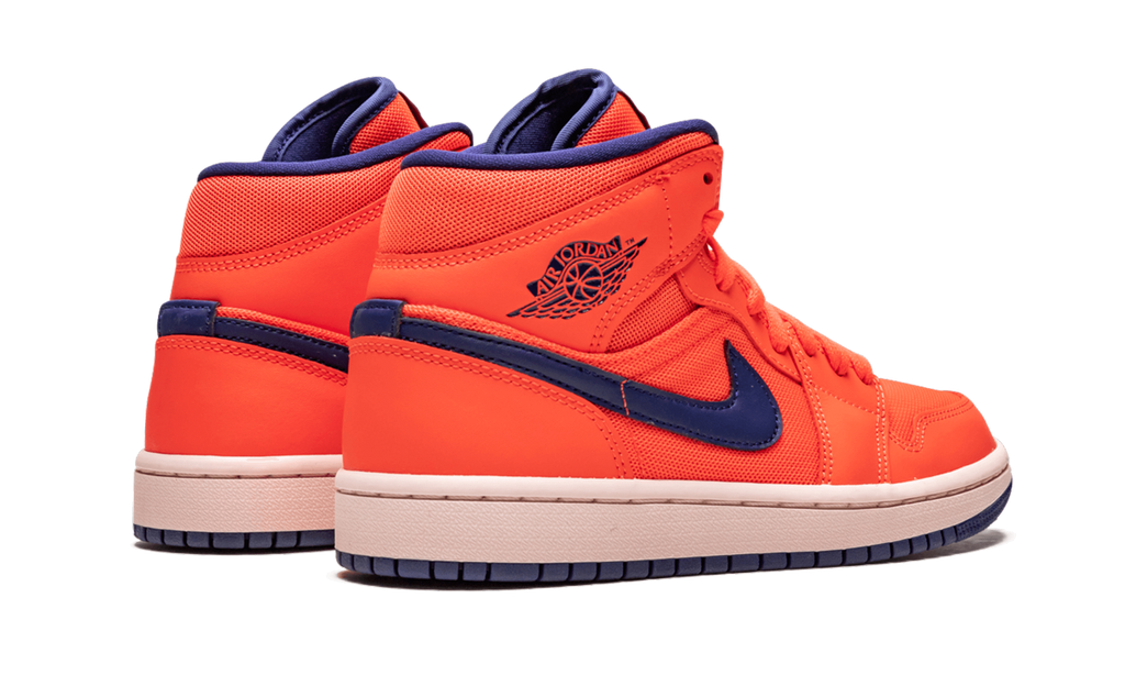 AIR JORDAN 1 MID WMNS "Turf Orange"