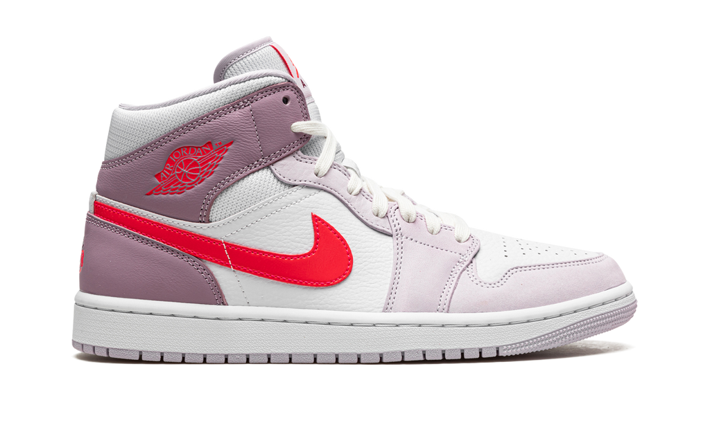 AIR JORDAN 1 MID WMNS "Valentine’s Day 2022" DR0174 500