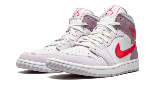 AIR JORDAN 1 MID WMNS "Valentine’s Day 2022" DR0174 500