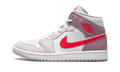 AIR JORDAN 1 MID WMNS "Valentine’s Day 2022" DR0174 500