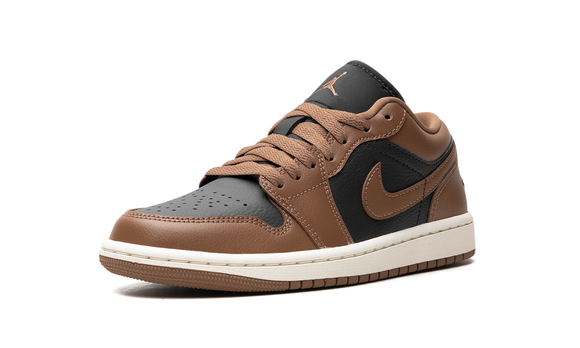 Air Jordan 1 "brown" DC0774-021